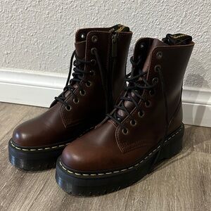 Dr. Martens BRAND NEW